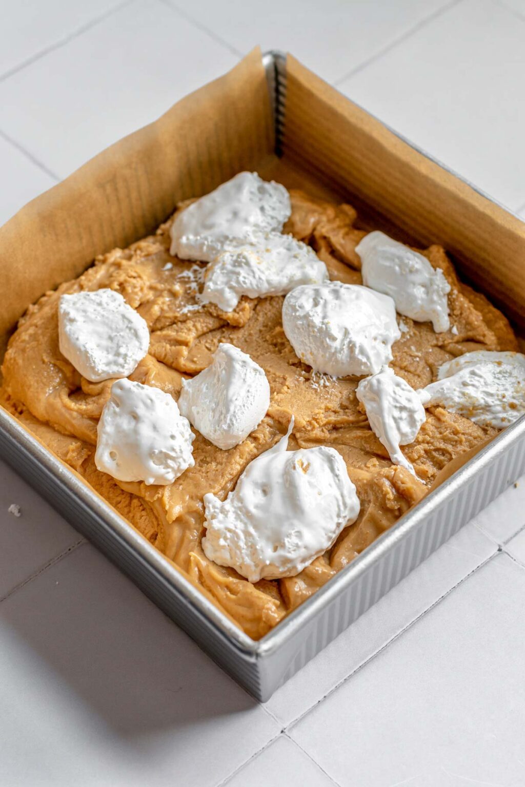 Peanut Butter Marshmallow Fluff Fudge (Fluffernutter Fudge) The Cozy Plum